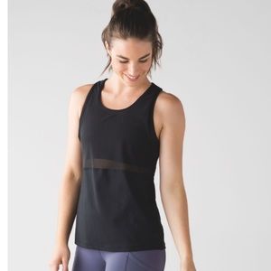 Lululemon Fast as Light Black 2-1 Tank